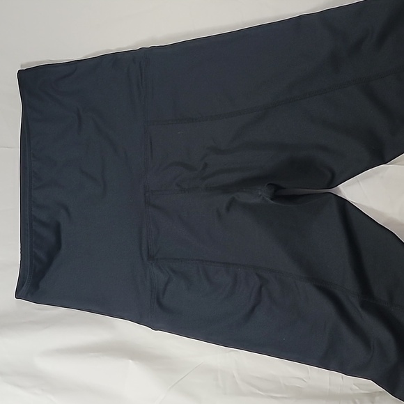 LOLA GETTS Hi-Rise Leggings - Black Rib Pattern Size Medium - Picture 6 of 8